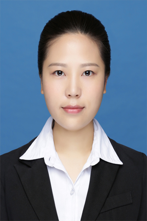 连艳琪.jpg