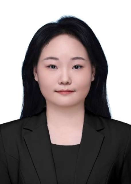 王月佳.jpg